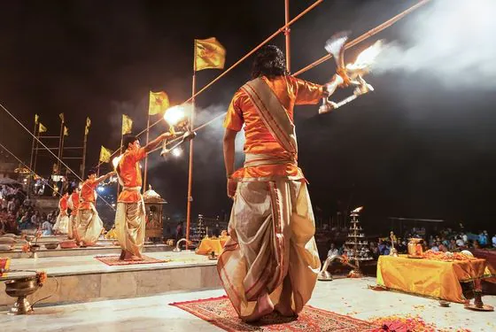 Evening Ganga Aarti fire ceremony in Rishikesh